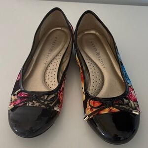 NWOT Karen Scott Women's Rylee Floral Cap Toe embellished ballet flats SZ: 8 1/2
